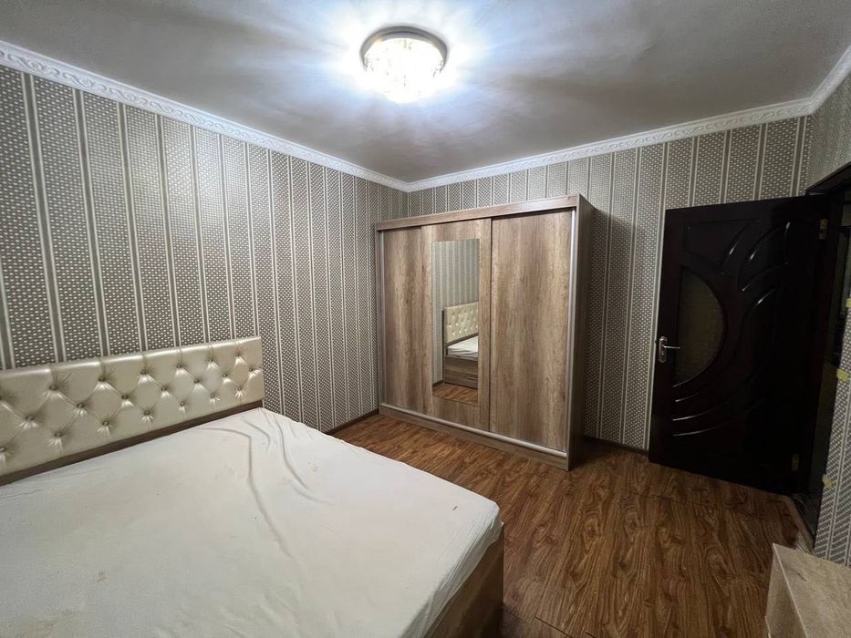 Сдаётся 2х комнатная квартира 
C обстановкой 
В горде Алмалыке