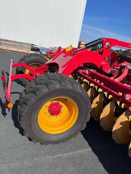 Vaderstad Carrier 725XL
