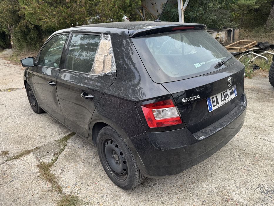SKODA Fabia 2016 — imagine 3
