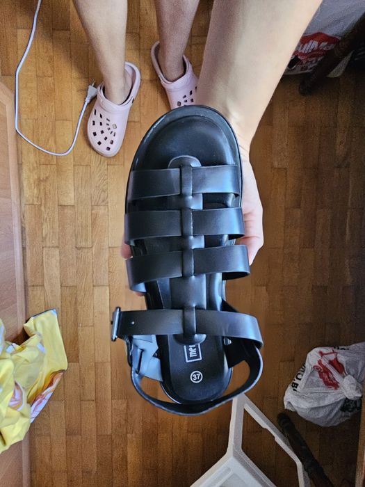 НОВИ оригинални сандали Melissa Flox Black, размер 37