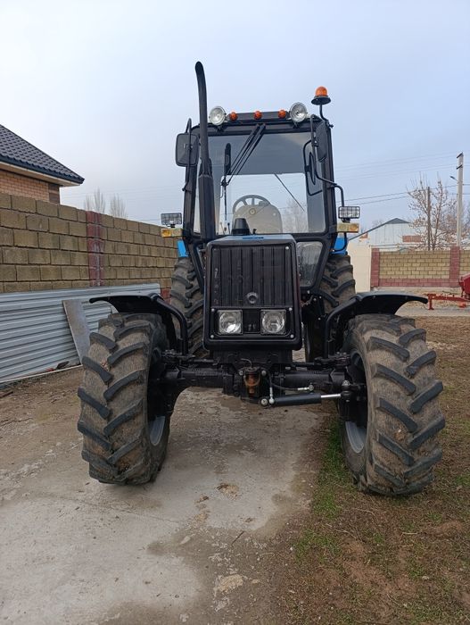 Трактор МТЗ Беларус