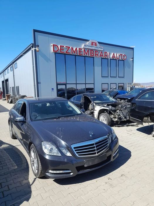 Dezmembram Mercedes-Benz E Class W212 2.2 CDI an fabr. 2012