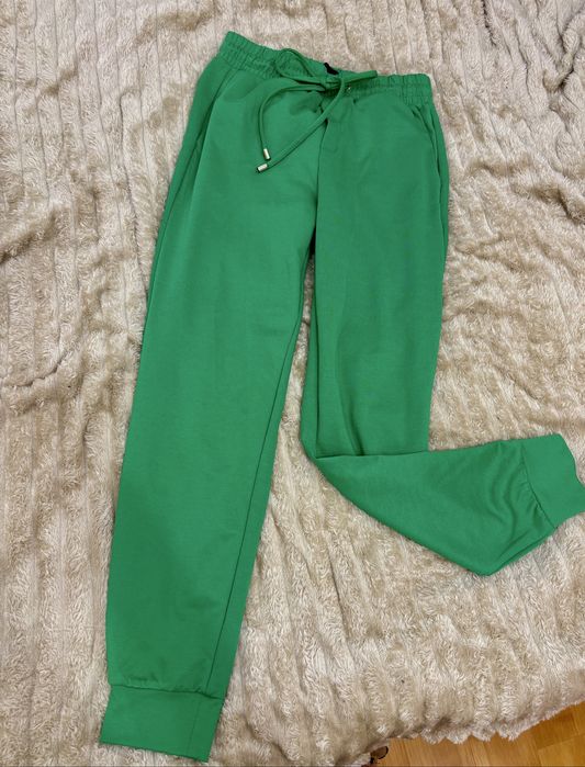 Pantaloni sport de damă Mohito