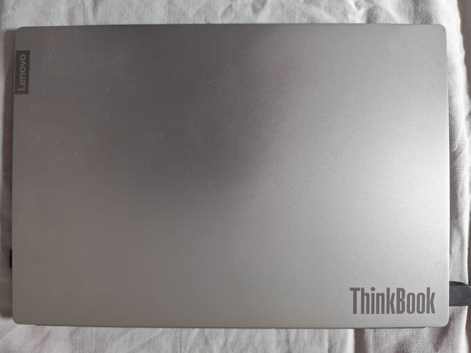 Lenovo ThinkBook 13s