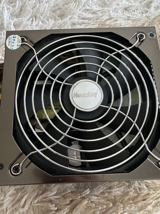 Блок питания Huntkey X7 900W
