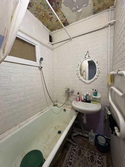 Продам 1 комн. квартиру возле 10 школы