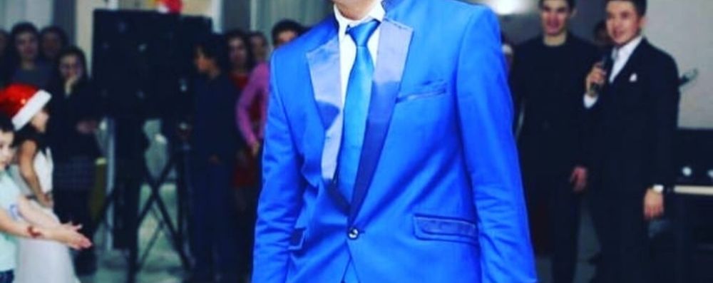 Костюм мужской 15 000 тг