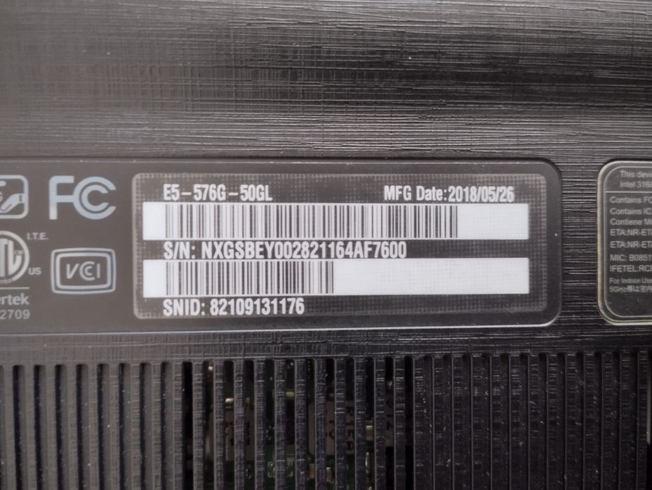 Ноутбук Acer Aspire E5-576G-50GL