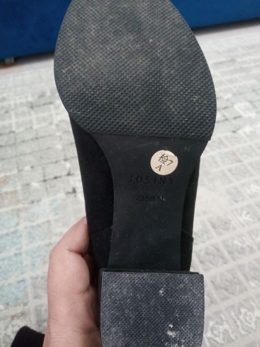 Продам демисезонный сапоги замша