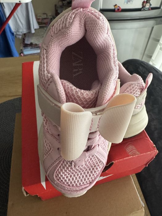 Детски кецове zara