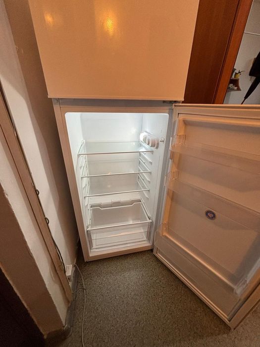 Frigider în stare foarte bună