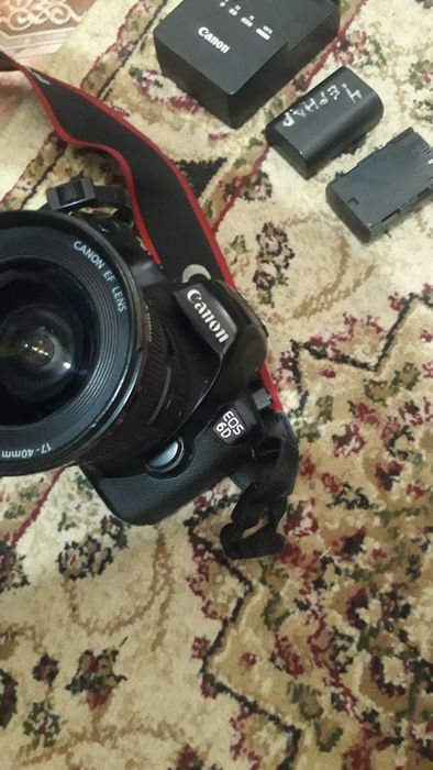 Фотоаппарат кенон 6д