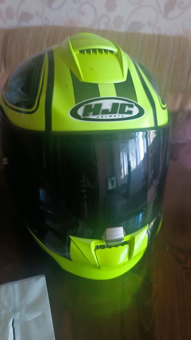 Модуларна каска HJC