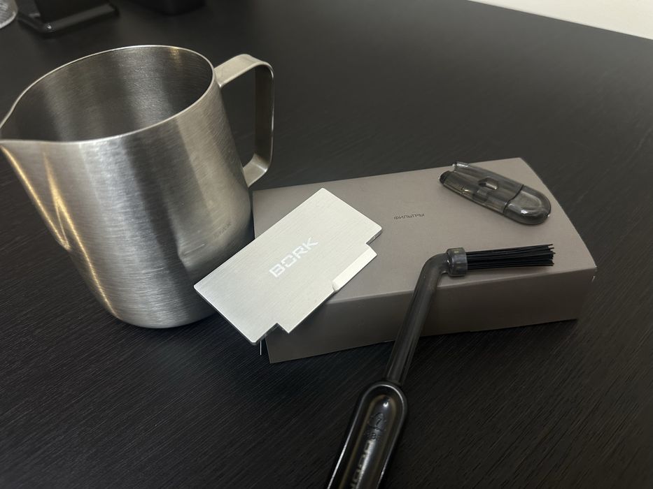 СРОЧНО продам кофемашину BORK