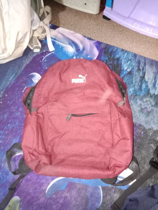 Продам рюкзаки б/у