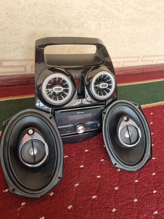 Pioneer 505 ramkasi bilan
