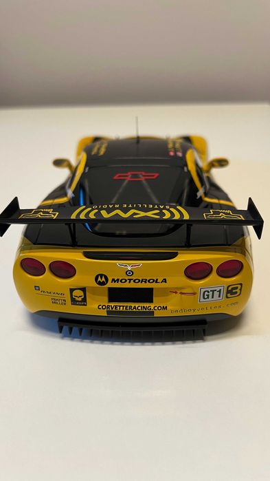Macheta AUTOart 1/18 Chevrolet Corvette C6R ALMS 2007