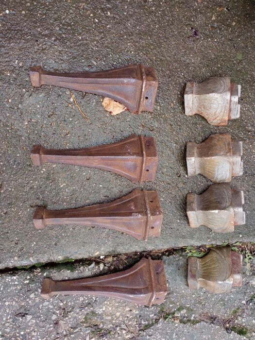 Антични чигунени крака