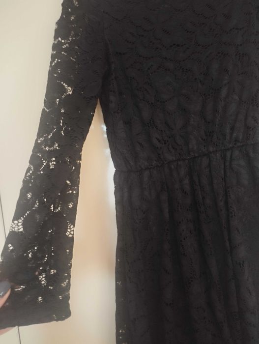 2 рокли за подходящи за размер М