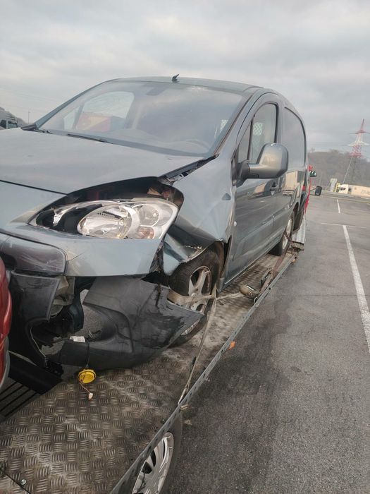 Пежо Партнер 1.6 хди на части