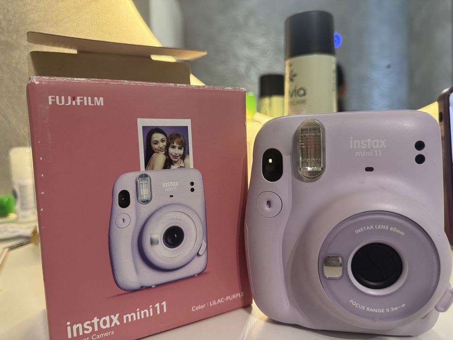 Instax Mini 11 — продаётся!
