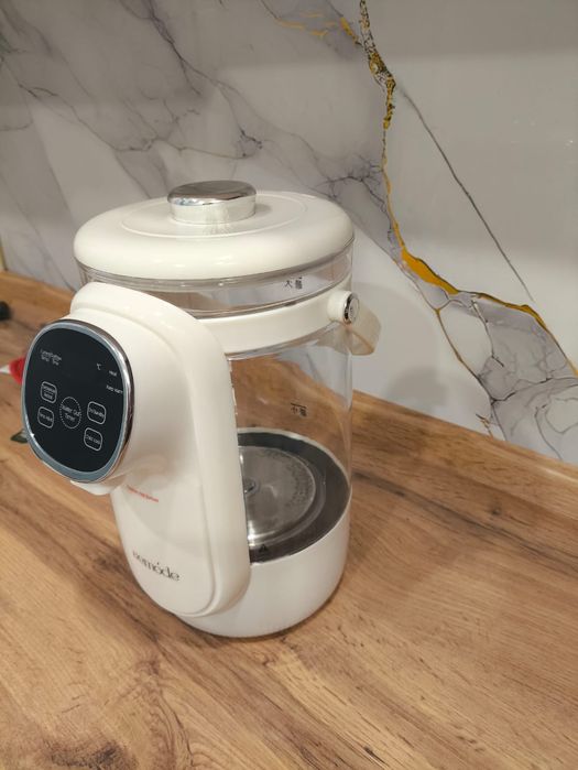 Продам чайник термопот новый на 3,5 л