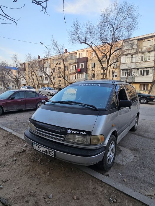 Toyota Previa 1994г.