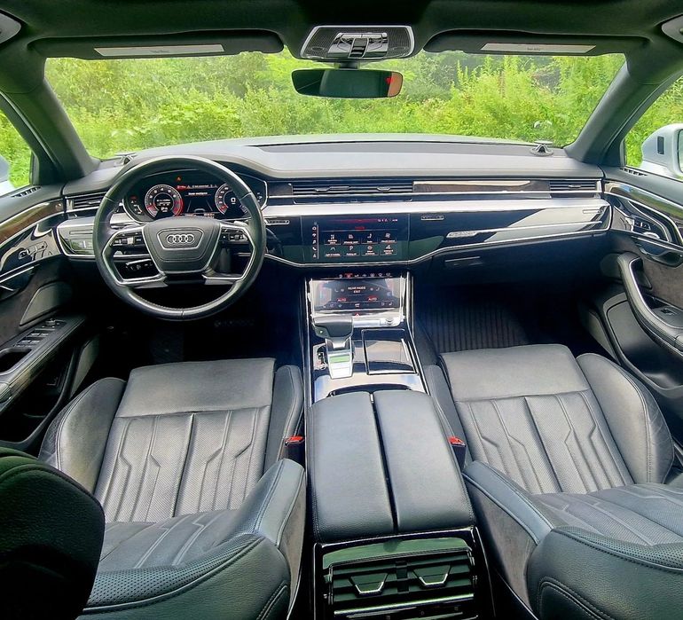 Audi A8 Long / Quattro / Mild-Hibrid / Bang&Olufsen 3D / Full LED