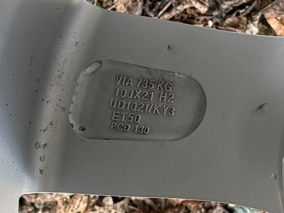 Джанти с гуми 295/40/21