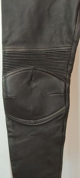 Costum moto din piele Cafe racer.marimea 42