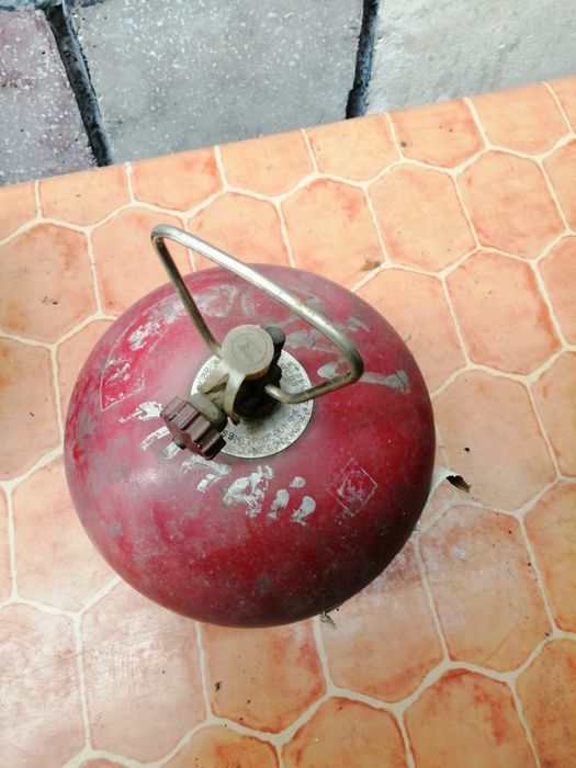 Vând butelii aragaz VOIAJ