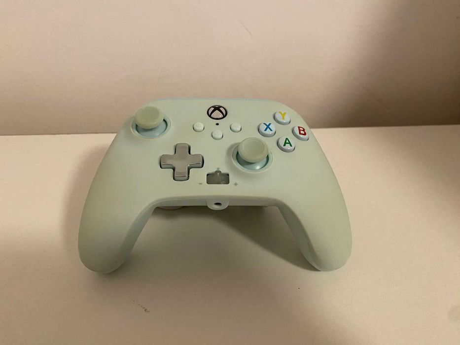 Controller PowerA EnWired Cu fir pentru Xbox Series, Cotton Candy Blue