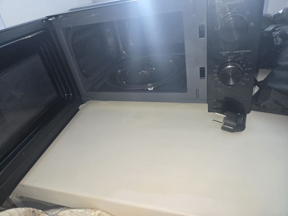 Микорловный печь 15 000тг