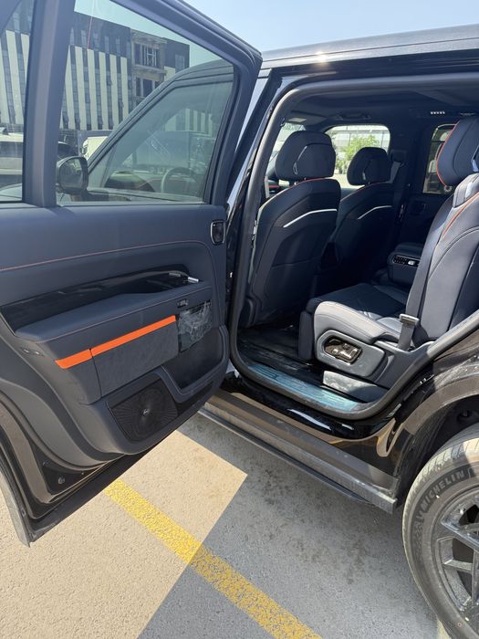 Zeekr 9x Black Obsidian  Срочно сотилади