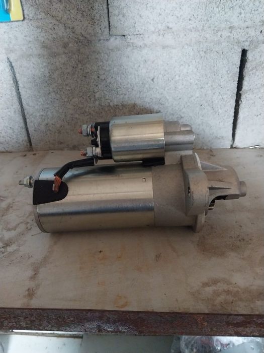 Стартер новый срочно