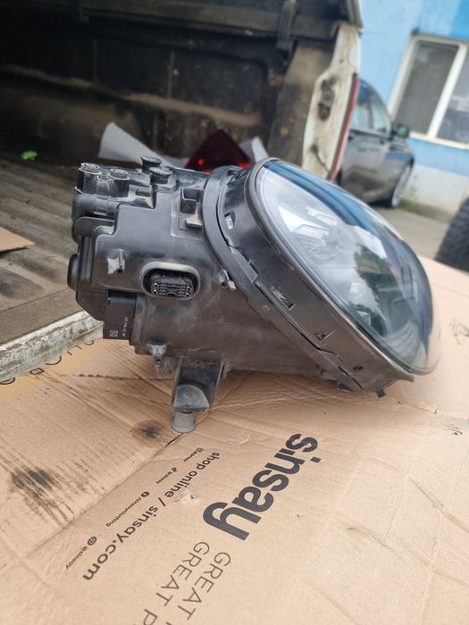 far dreapta porsche cayenne ful led matrix 2019 -> 2023 cod 9Y0941036J