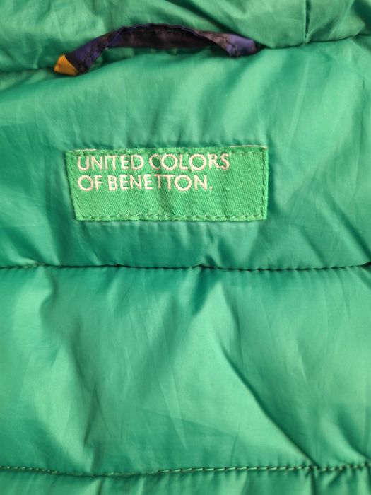 Елек Beneton 4-7 г - 25 лв