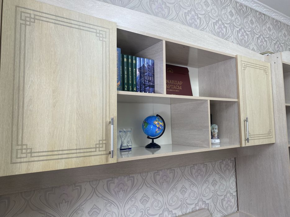 Шкаф со встроенной кроватью