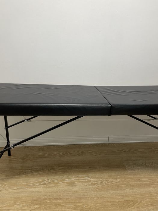 Продам кушетку, состояние новое