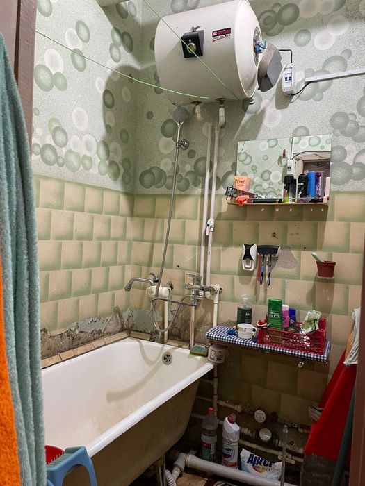 Продаю 2х комнатную квартиру на 4 этаже