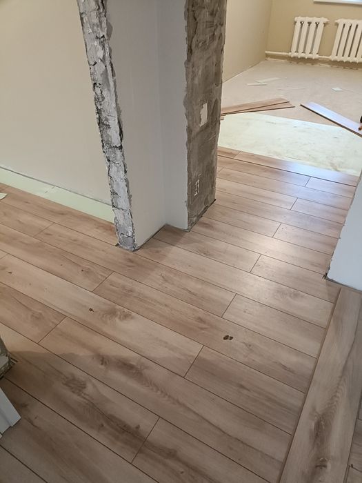 Укладка ламината