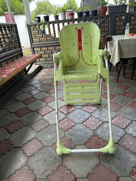 Продам детский стул