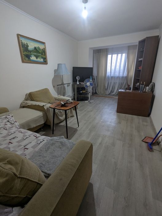 Продам  квартиру  район Атакент  Тимирязева Ауэзова