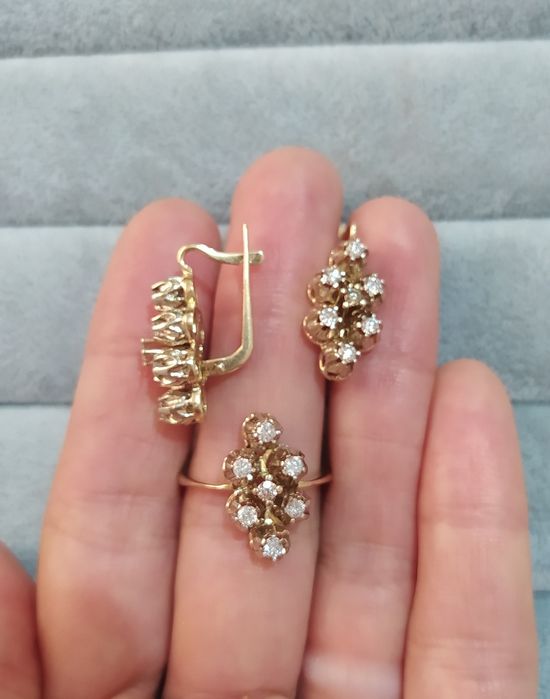 Золотой комплект бриллиантом 750пр