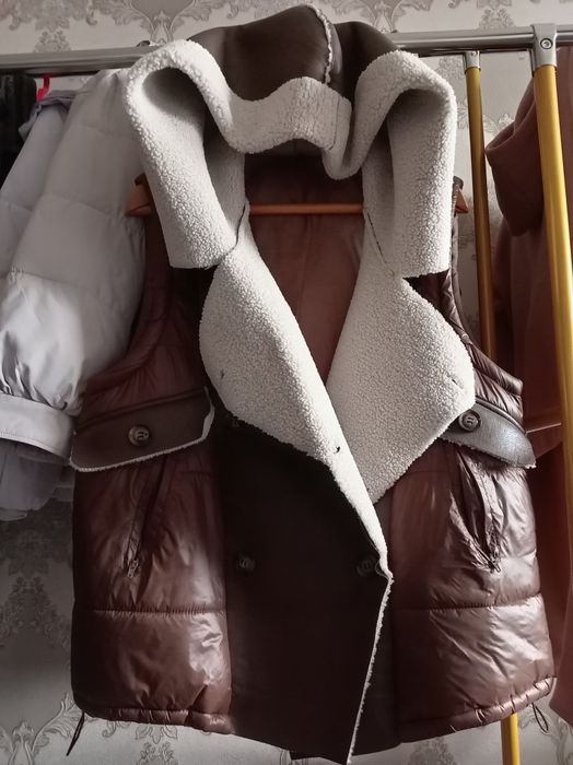 Куртки женские 52 размер