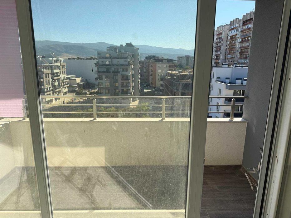 Продава се Двустаен апартамент в Пловдив, Остромила - 66 кв.м за 2497 €/кв.м - Снимка #9