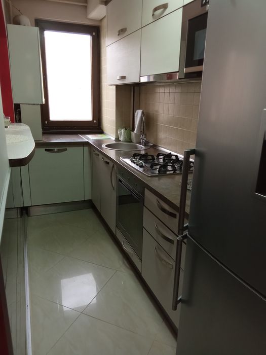 Apartament de închiriat