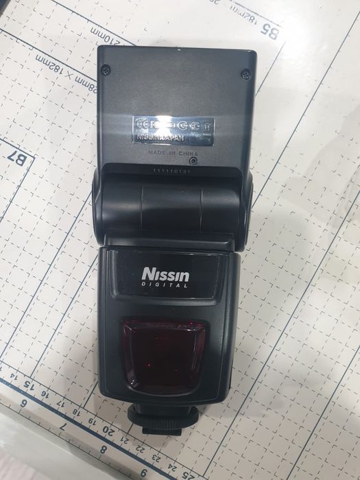 Фотовспышка новая