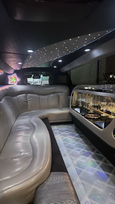 Продам лимузин в достойном состоянии