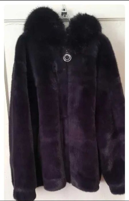 Шубка эконорка размер универсальный